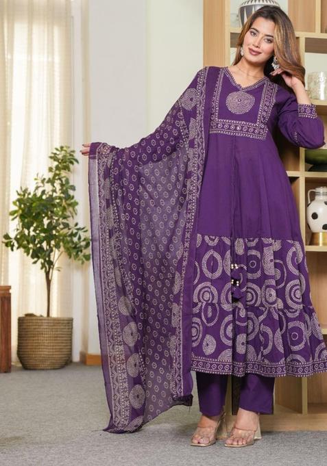 Blue Embroidery Cotton Kurta Sets