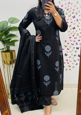 Black Printed Cotton Kurta Sets