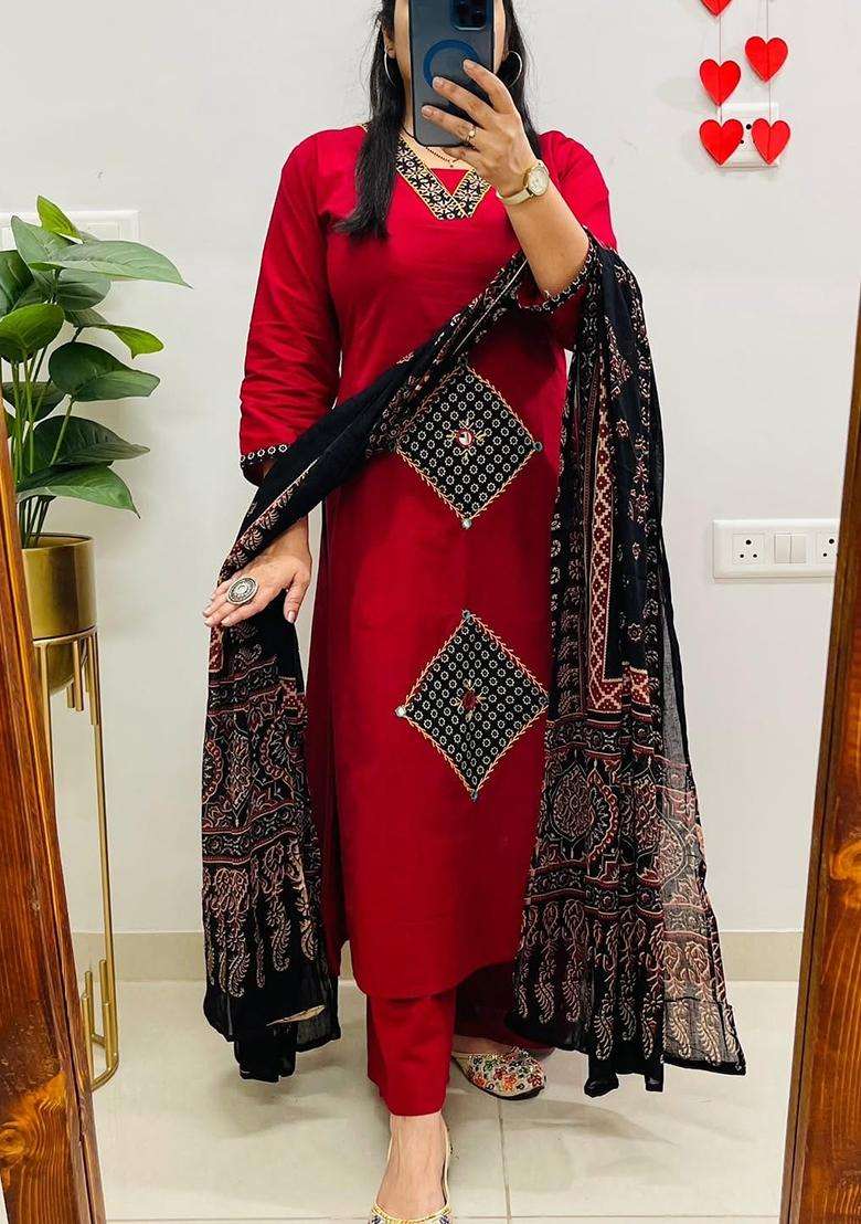 Red Printed Cotton Kurta Sets - Indya