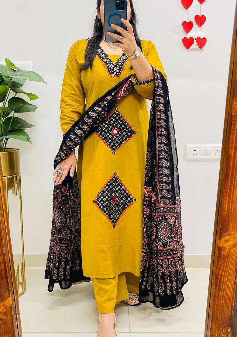 Light Yellow Printed Cotton Kurta Sets - Indya