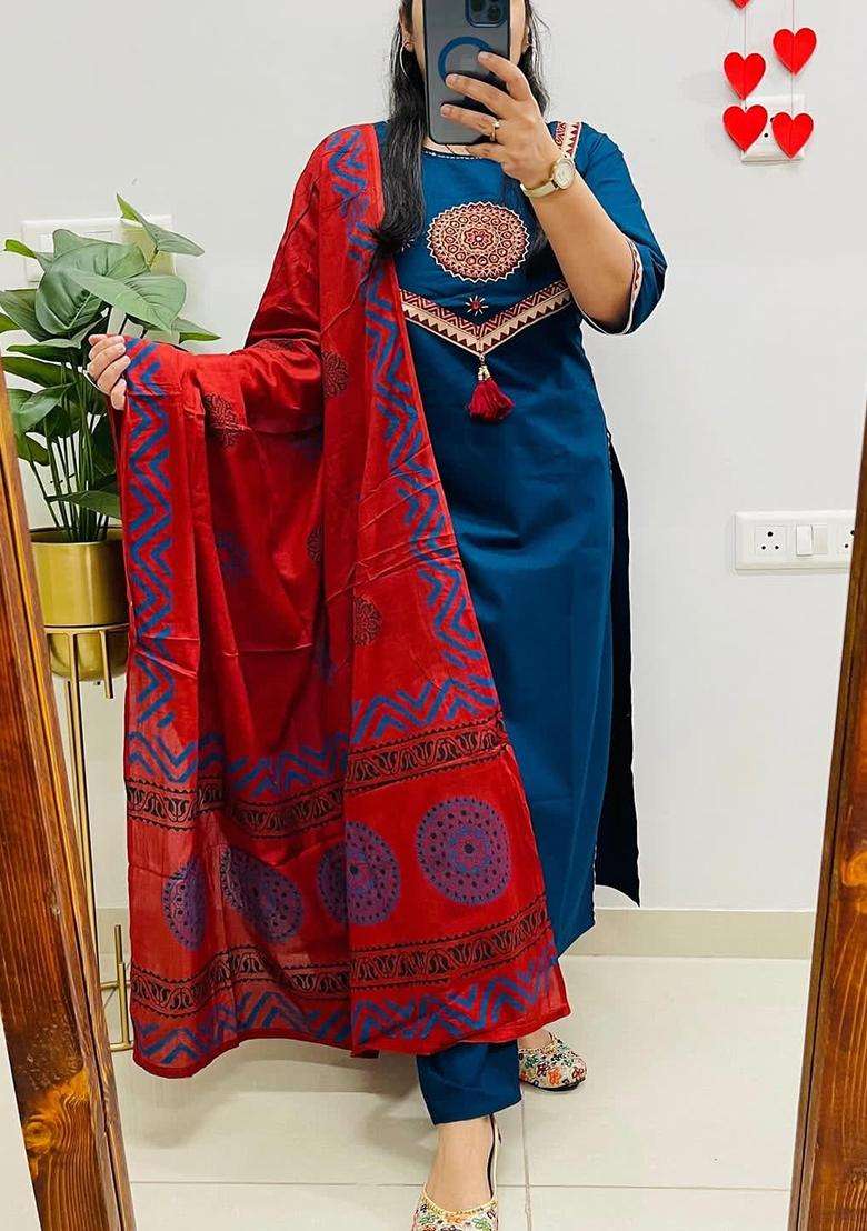 Blue Embroidery Cotton Kurta Sets - Indya