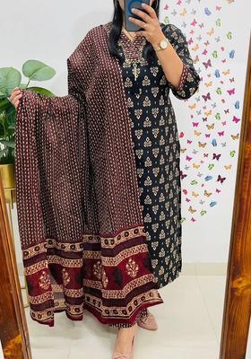 Black Printed Cotton Kurta Sets