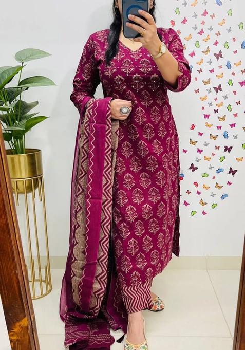 Maroon Printed Cotton Kurta Sets