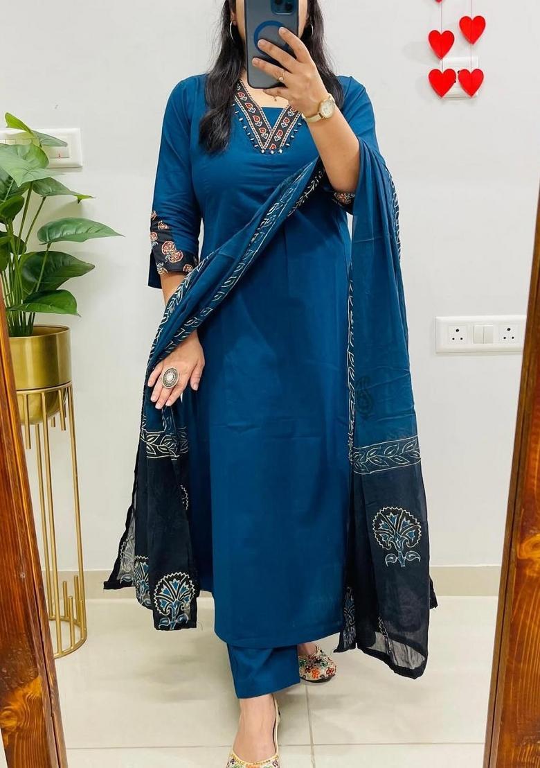 Blue Embroidery Cotton Kurta Sets - Indya