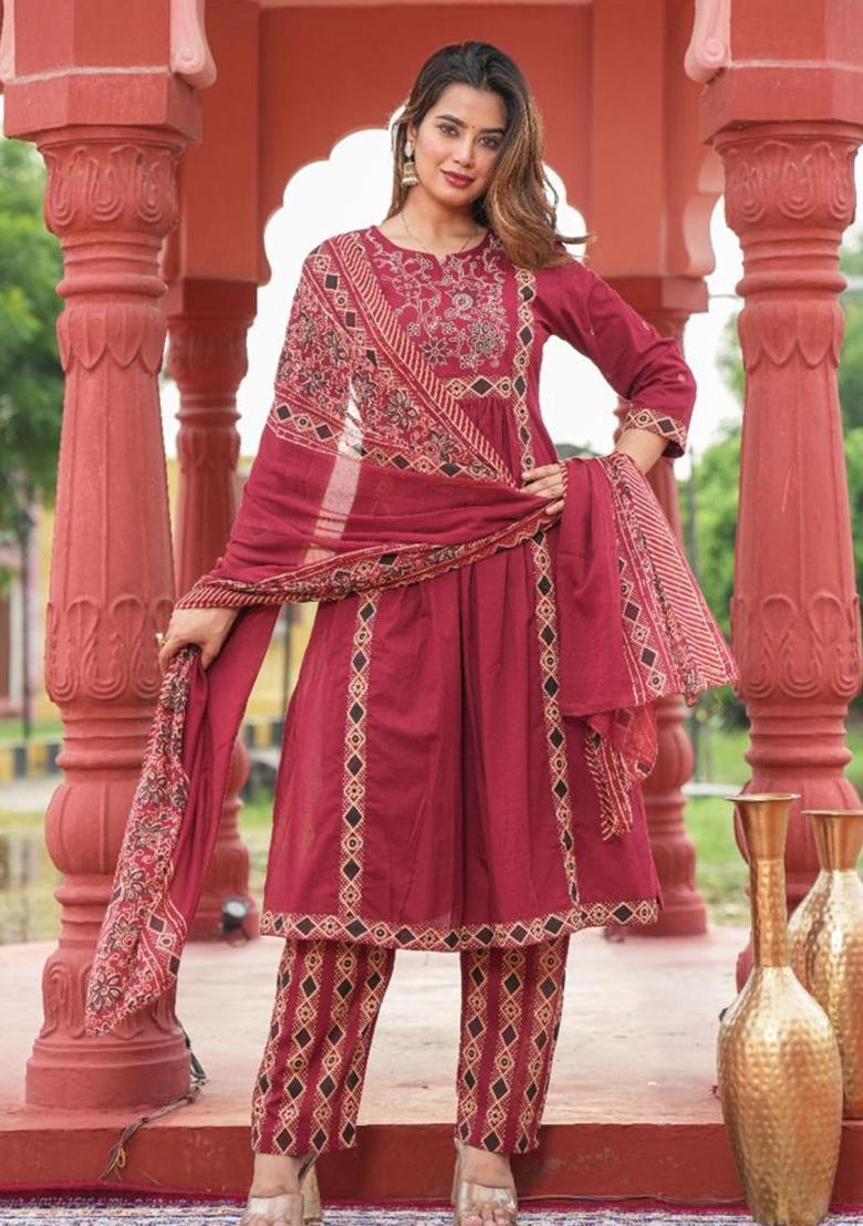 Maroon Embroidery Cotton Kurta Sets - Indya