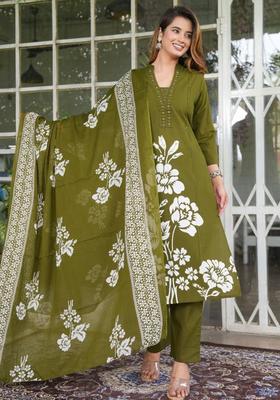 Green Printed Cotton Kurta Sets