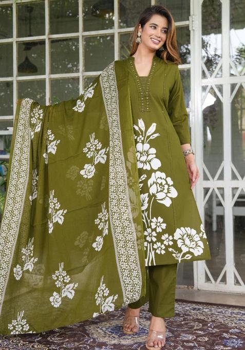 Green Printed Cotton Kurta Sets