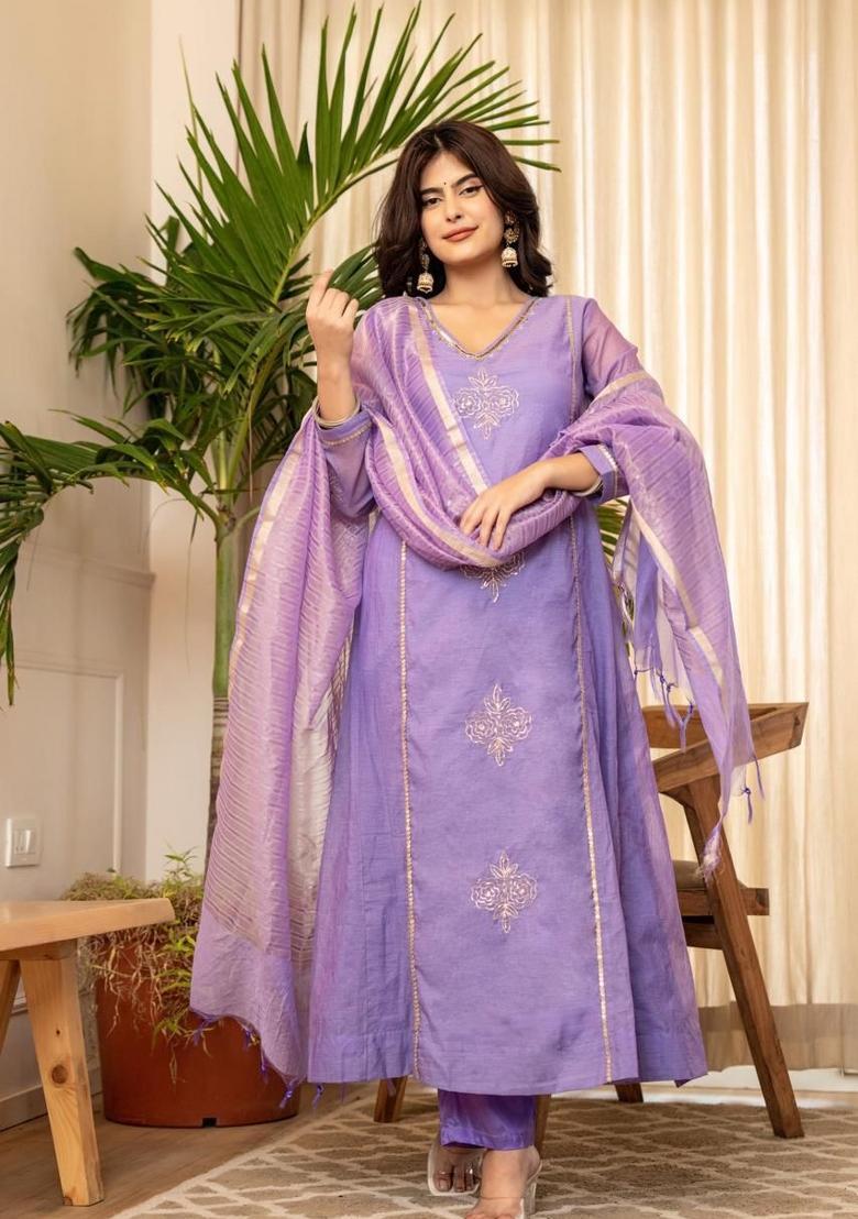 Purple Embroidery chanderi Kurta Sets - Indya