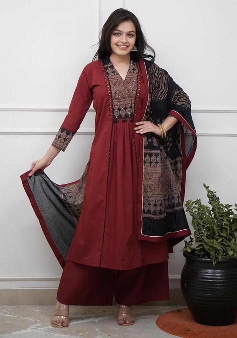 Brown Embroidery Cotton Kurta Sets - Indya