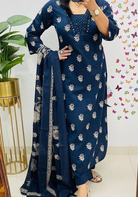 Blue Embroidery Cotton Kurta Sets