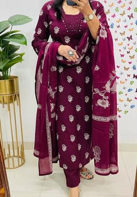 Red Embroidery Cotton Kurta Sets