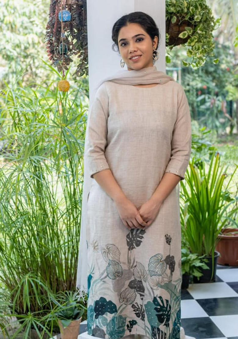 Off White Printed Silk Kurta Set - Indya