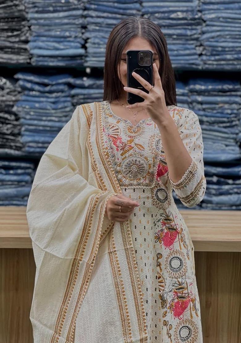 White Embroidery Cotton Kurta Set - Indya