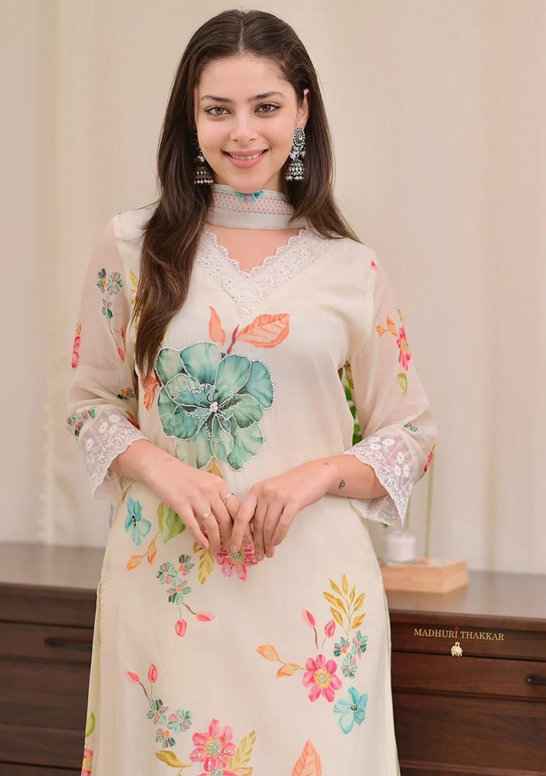 Off White Embroidery Cotton Kurta Set - Indya