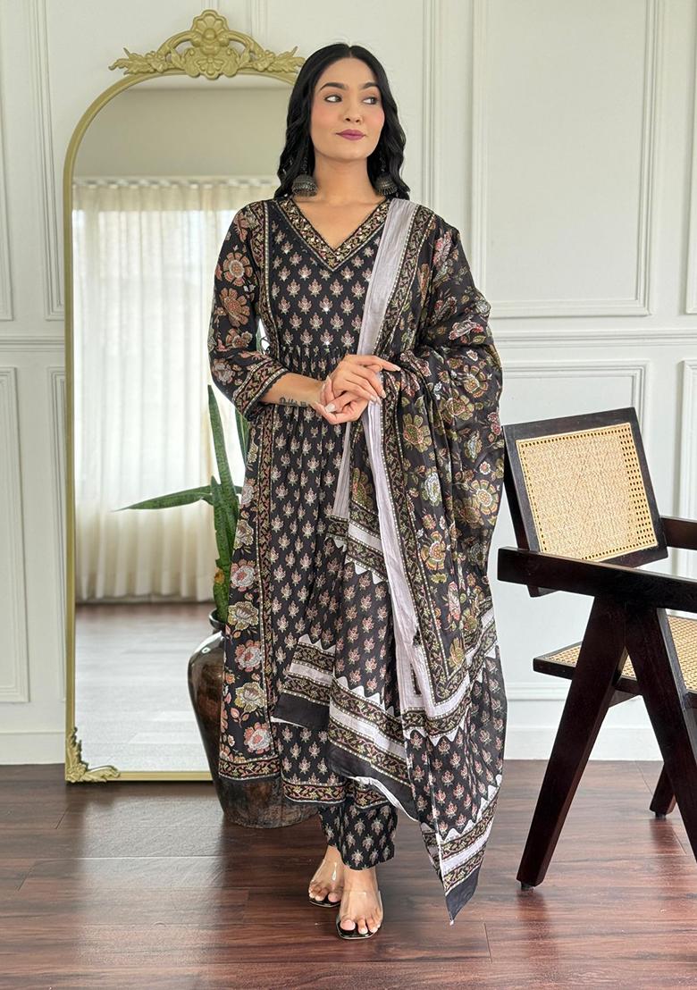 Black Embroidery Cotton Kurta Set - Indya