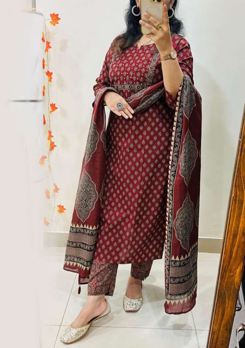 Red Printed Chanderi Kurta Set - Indya
