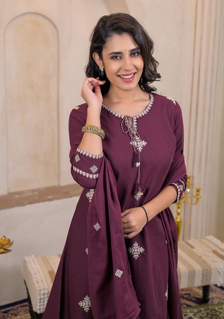Purple Embroidery Chanderi Kurta Set - Indya