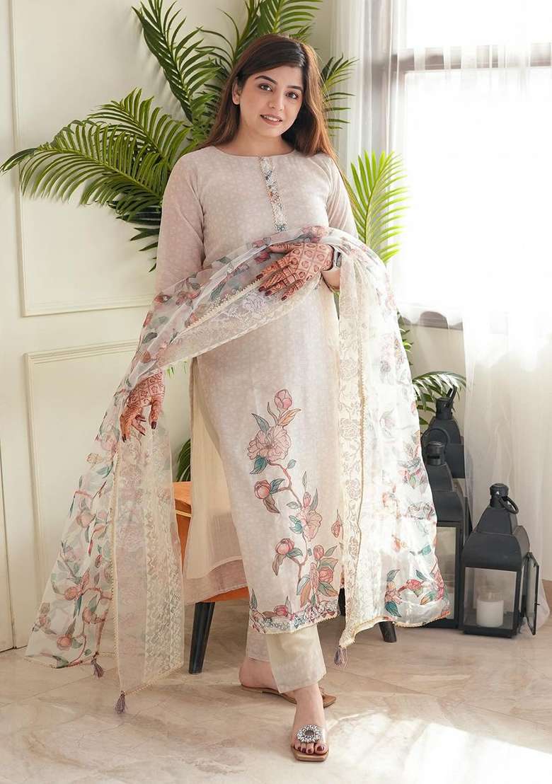 Beige Embroidery Silk Blend Kurta Set - Indya