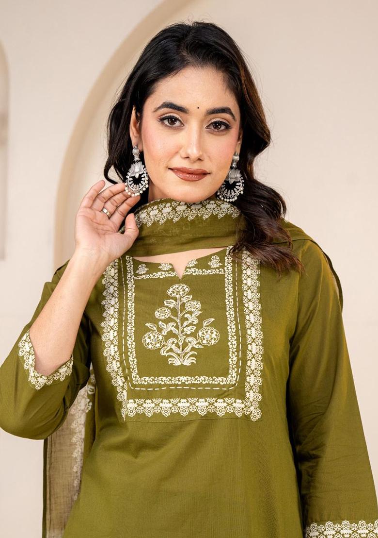 Green Embroidery Cotton Kurta Set - Indya
