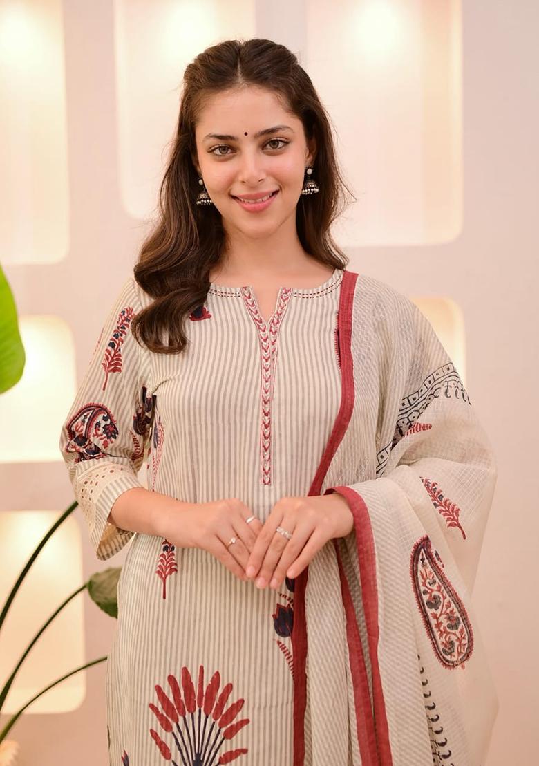 Off White Printed Cotton Kurta Set - Indya