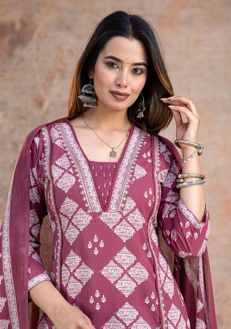 Pink Embroidery Cotton Kurta Set - Indya