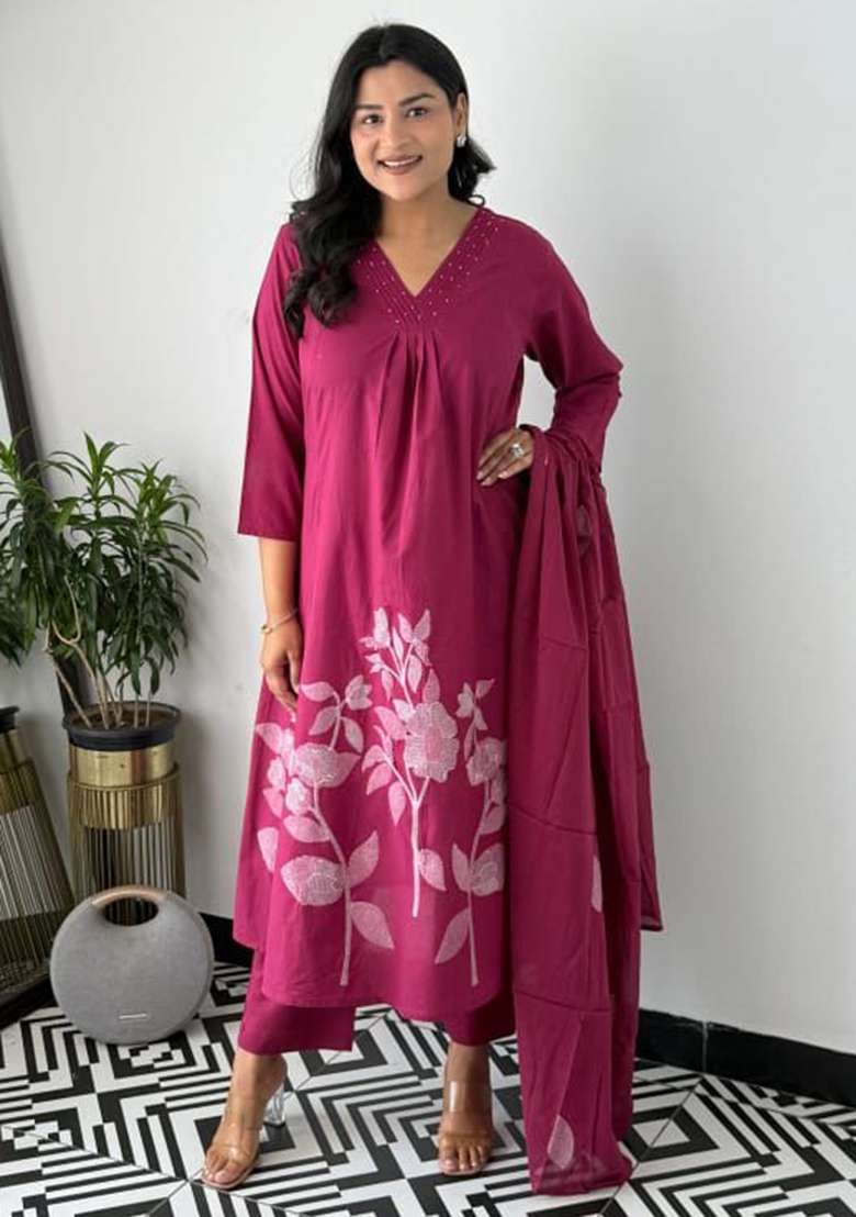 Maroon Embroidery Cotton Kurta Set - Indya
