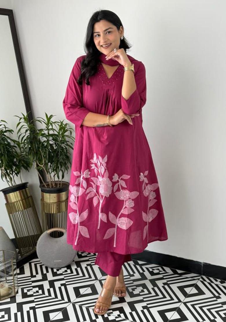 Maroon Embroidery Cotton Kurta Set - Indya