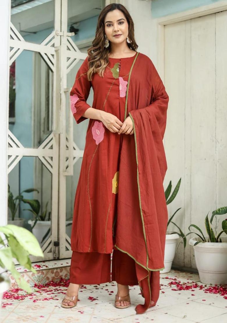 Red Embroidery Cotton Kurta Set - Indya