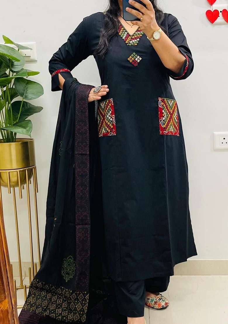 Black Embroidery Cotton Kurta Set - Indya