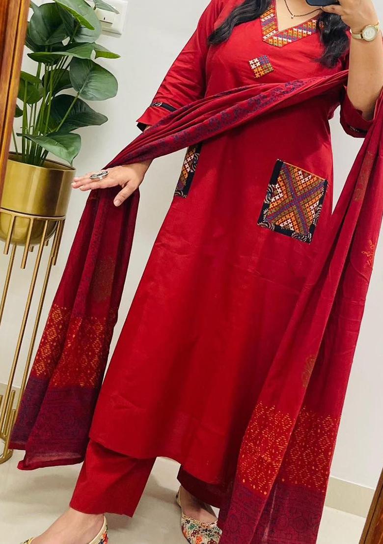 Red Embroidery Cotton Kurta Set - Indya