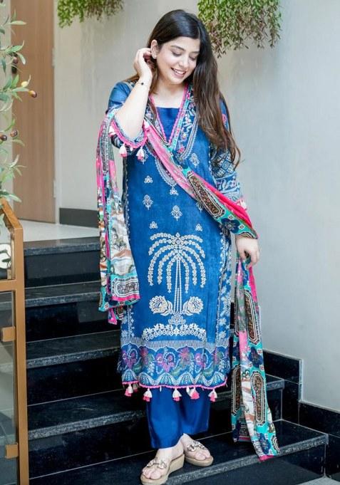 Blue Embroidery Muslin Kurta Set