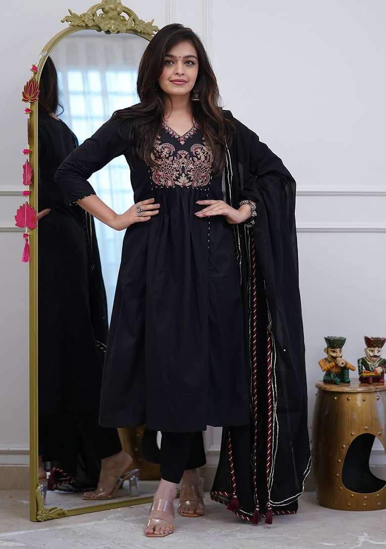 Black Embroidery Cotton Kurta Set - Indya