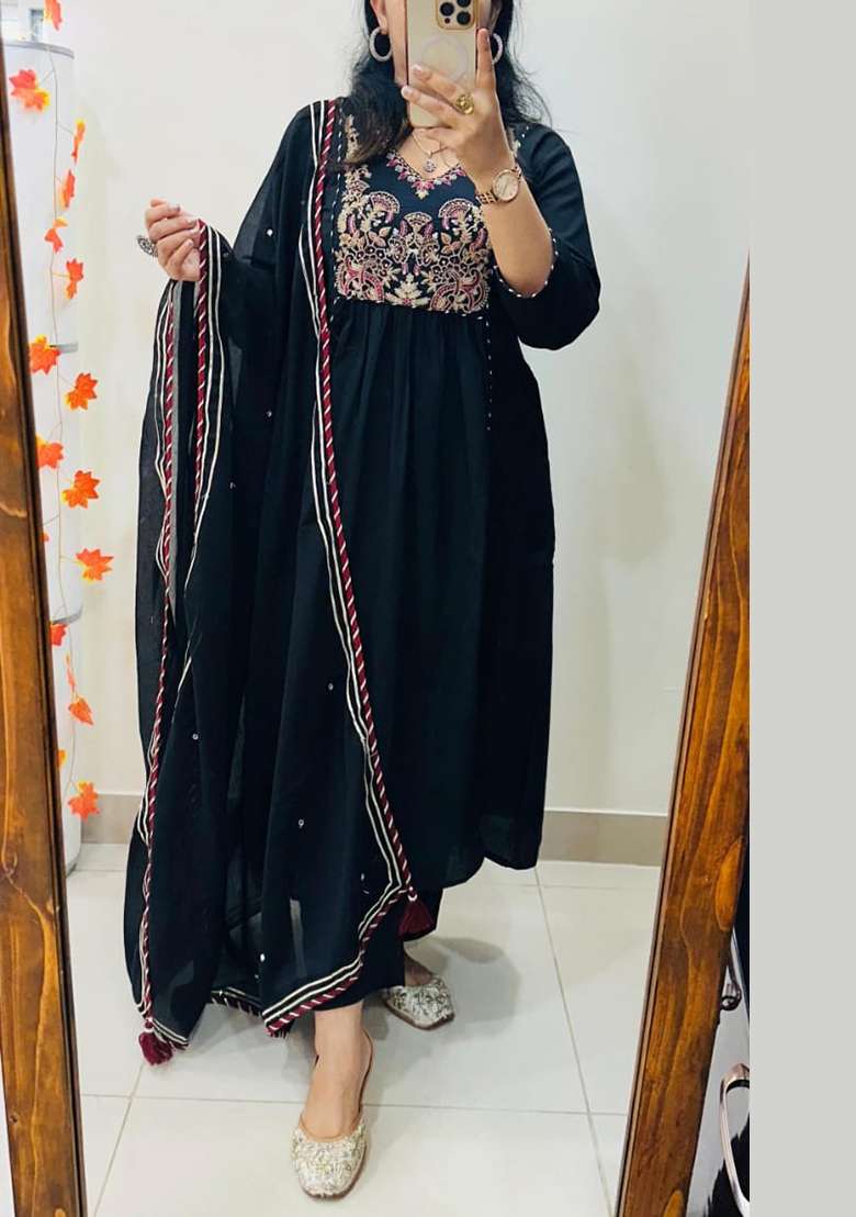 Black Embroidery Cotton Kurta Set - Indya