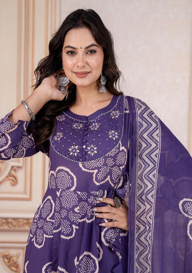 Blue Embroidery Cotton Kurta Set - Indya