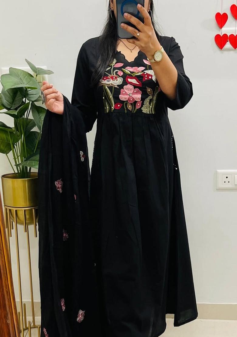 Black Embroidery Cotton Kurta Set - Indya