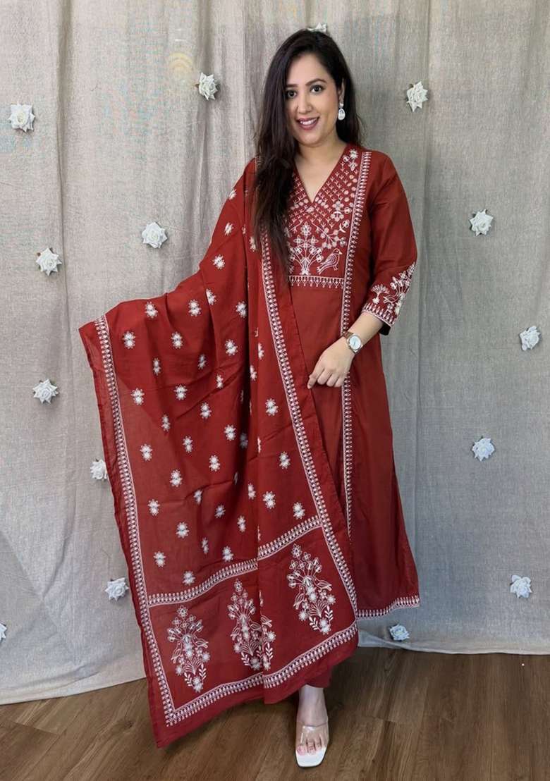 Red Embroidery Cotton Kurta Set - Indya