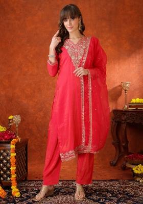 Pink Embroidery Chanderi Kurta Set