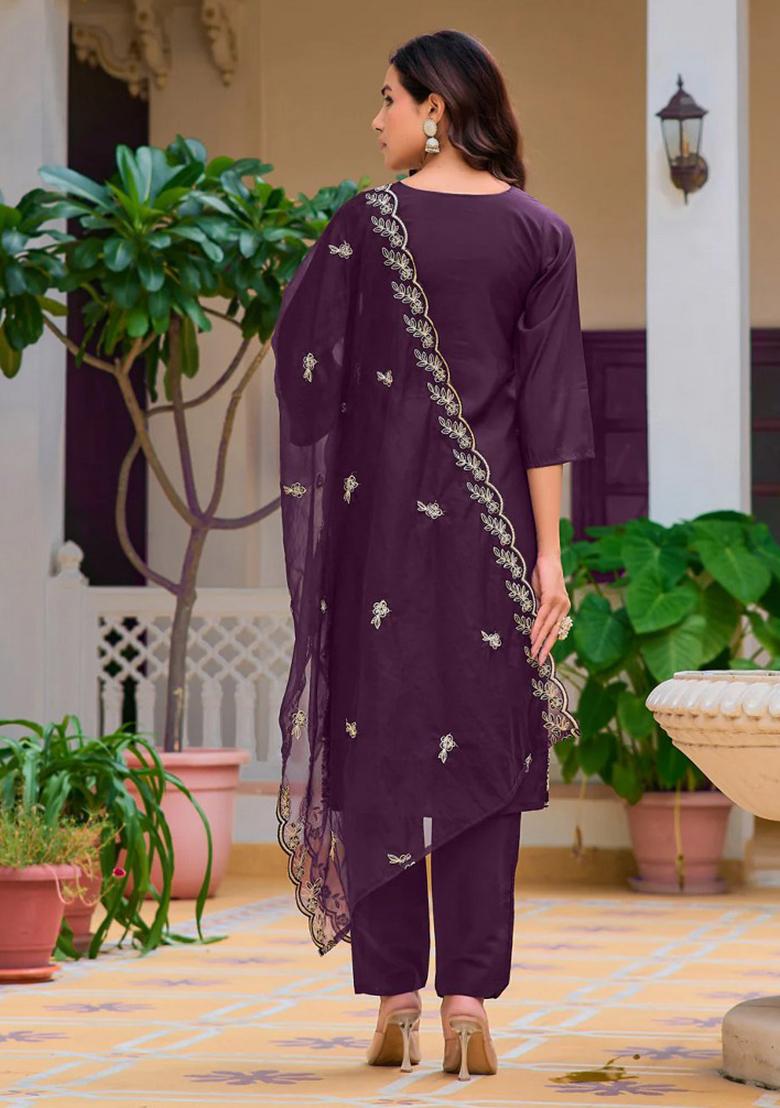 Wine Embroidery Chanderi Kurta Set - Indya