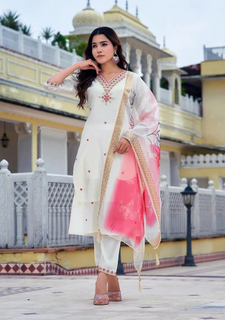 White Embroidery Chanderi Kurta Set - Indya