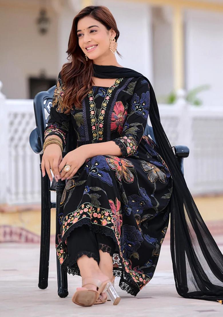 Black Embroidery Rayon Kurta Set - Indya