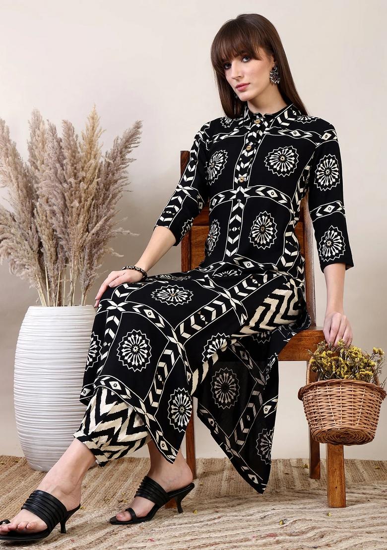Black Embroidery Rayon Kurta Set - Indya