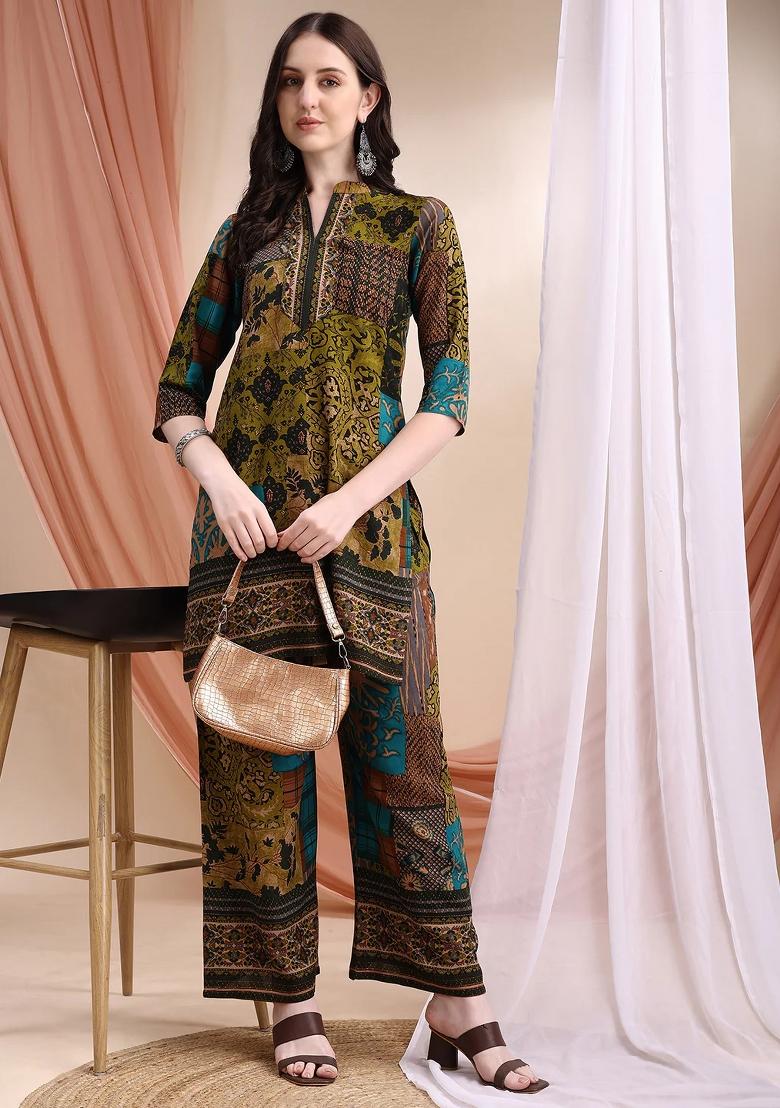 Green Embroidery Rayon Kurta Set - Indya