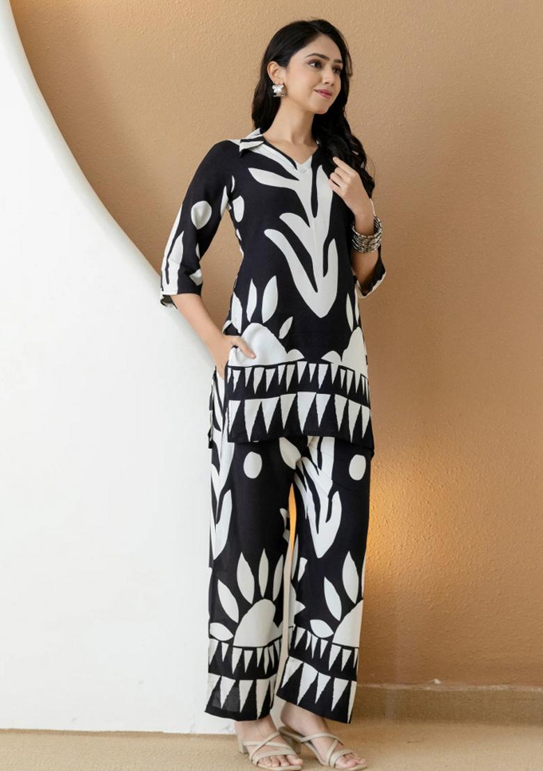 Black White Embroidery Rayon Kurta Set - Indya