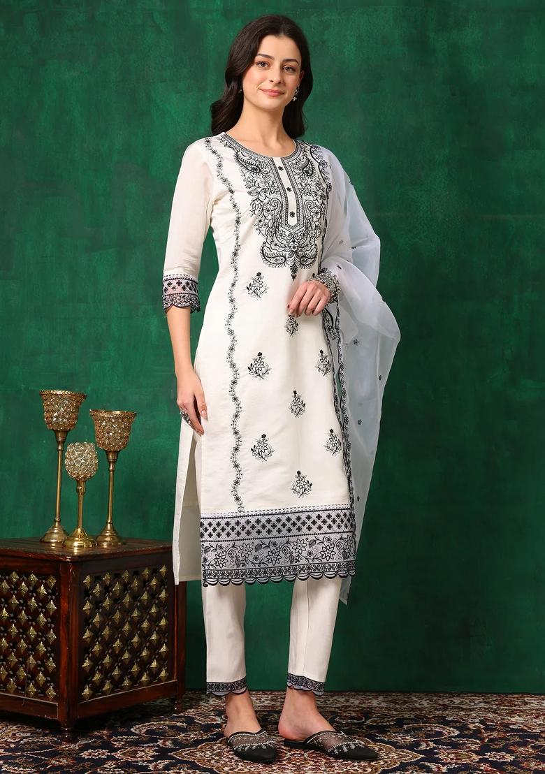 White Embroidery Chanderi Kurta Set - Indya