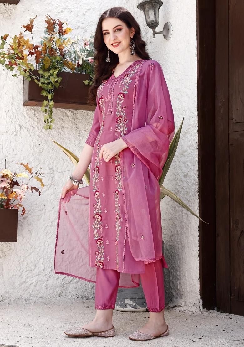 Pink Embroidery Chanderi Kurta Set - Indya