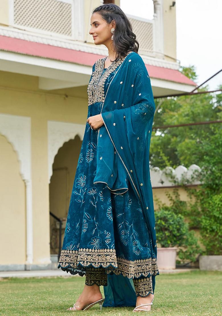 Teal Blue Embroidery Rayon Kurta Set - Indya