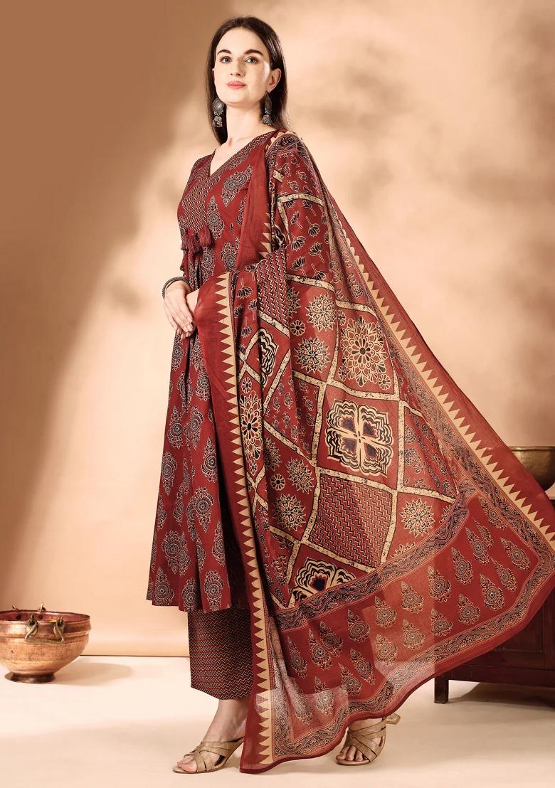 Rust Embroidery Rayon Kurta Set - Indya