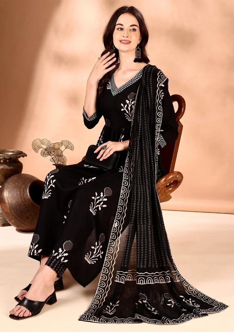 Black Embroidery Rayon Kurta Set - Indya