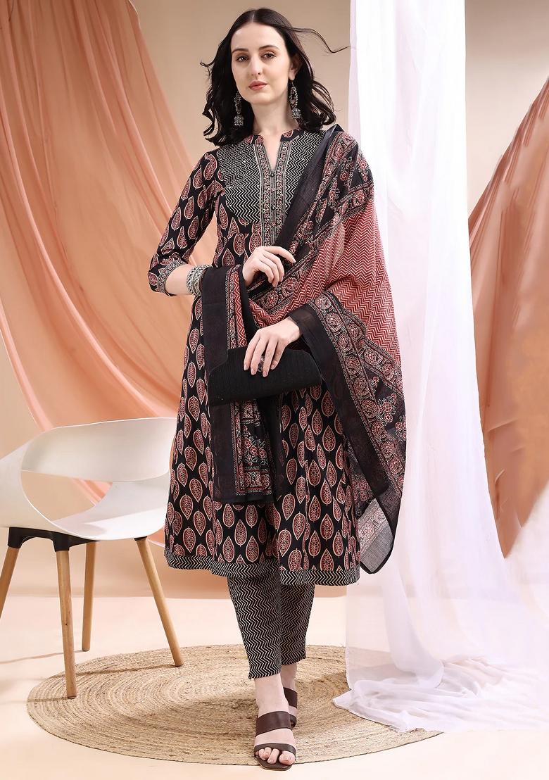 Black Embroidery Cotton Kurta Set - Indya
