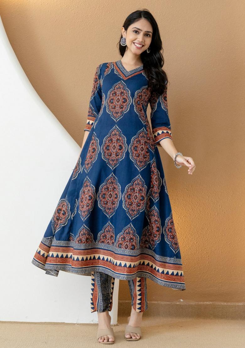 Blue Embroidery Cotton Kurta Set - Indya